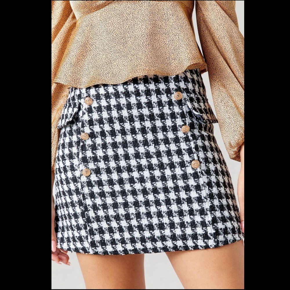 Rochelle Houndstooth Mini Skirt